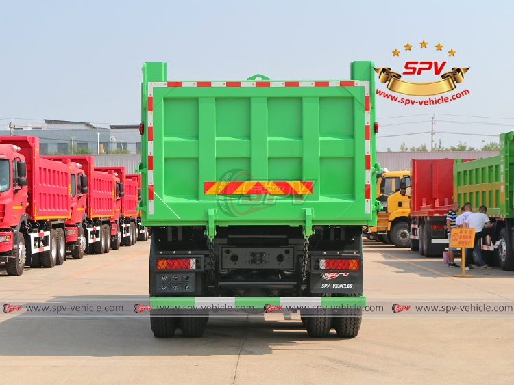 20 CBM Garbage Dump Truck DONGFENG - B 20 CBM Garbage Dump Truck DONGFENG - B